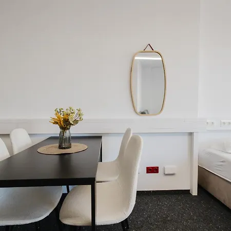 Primestay Appartementhaus - Für Lang Und Kurzzeitaufenthalte *