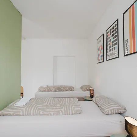 Primestay Appartementhaus - Für Lang Und Kurzzeitaufenthalte Habitación en casa particular *