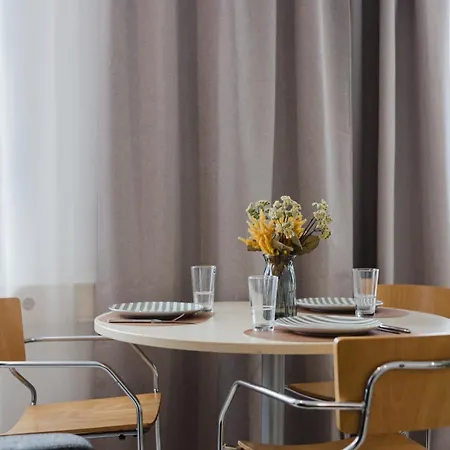 Primestay Appartementhaus - Für Lang Und Kurzzeitaufenthalte Habitación en casa particular *