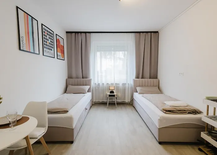Проживание в семье Primestay Appartementhaus - Fuer Lang Und Kurzzeitaufenthalte Нюрнберг