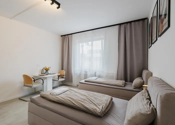 Primestay Appartementhaus - Fuer Lang Und Kurzzeitaufenthalte Проживание в семье Нюрнберг